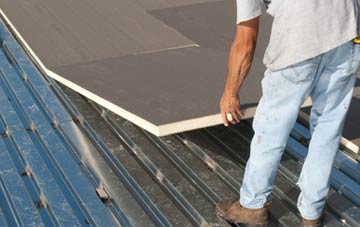benefits of insulating Llanspyddid flat roofing